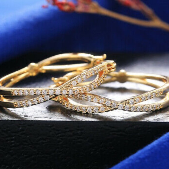 18k gold plated new hoop earrings - Picture 4 of 6